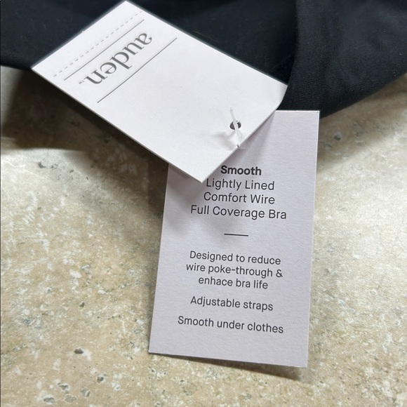 Black Full Coverage T-Shirt Bra with Underwire - Picture 2 of 2